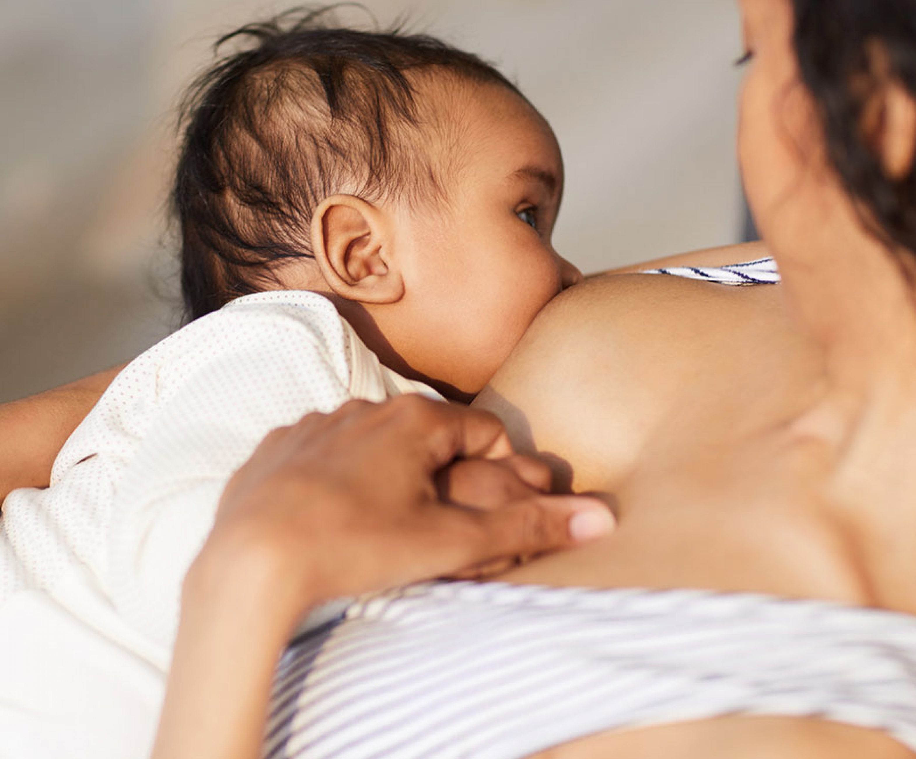 Mieux comprendre la sensibilité du mamelon en période d’allaitement